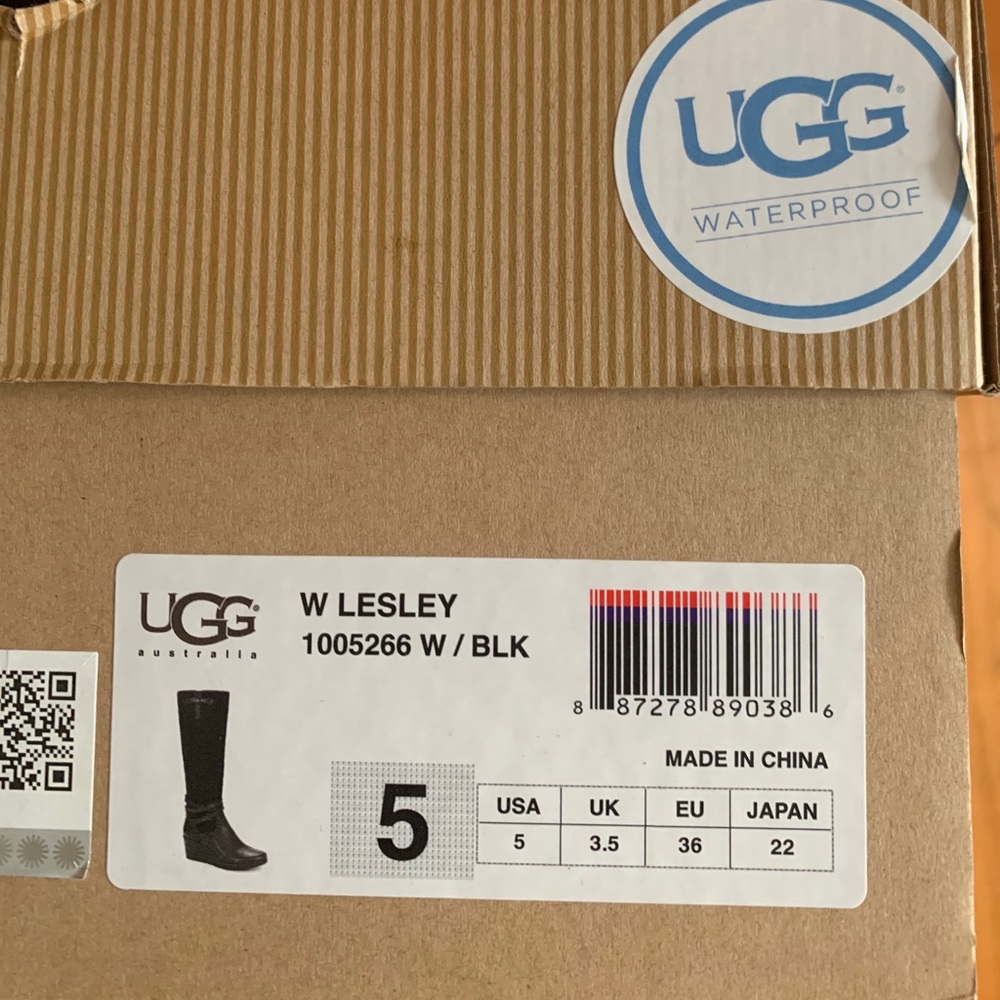 UGG WATERPROOF BOOTS